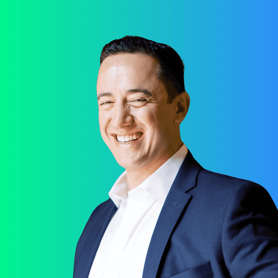 Oscar Ibars, Founder and Lead Instructor of Product Leader Academy